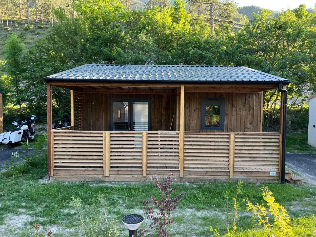 Camping La Ferme De Castellane Exterior foto